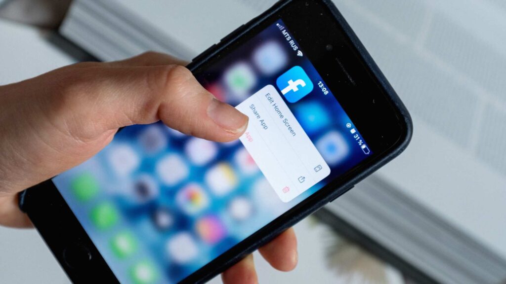 does Mark Zuckerberg have autism